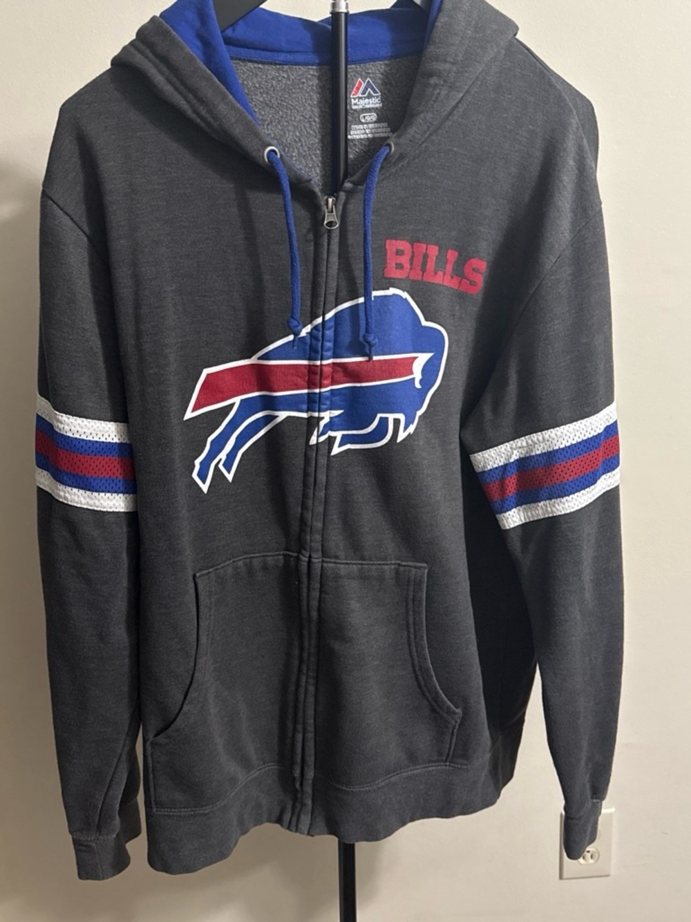 Majestic Men's Charcoal Buffalo Bills Full-Zip Hoodie with Blue & Red Accents